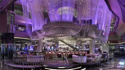 Cosmopolitan Resort & Casino - A Luxurious Oasis
